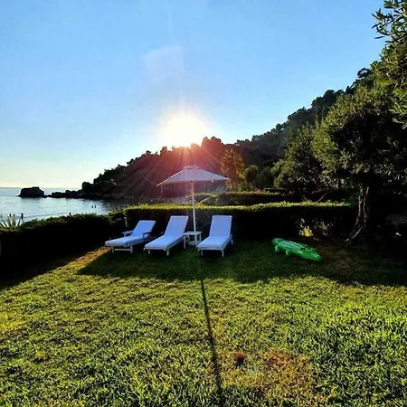 Corfu Beachfront House 13 Holiday home