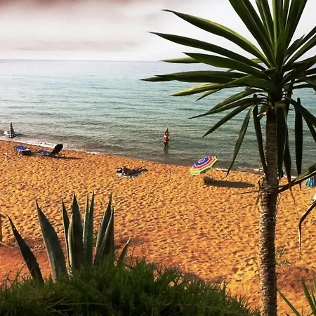 Corfu Beachfront House 13