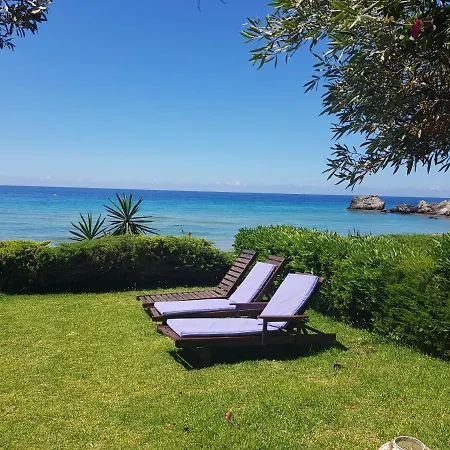 Corfu Beachfront House 13 Ferienhaus Glyfada (Corfu)